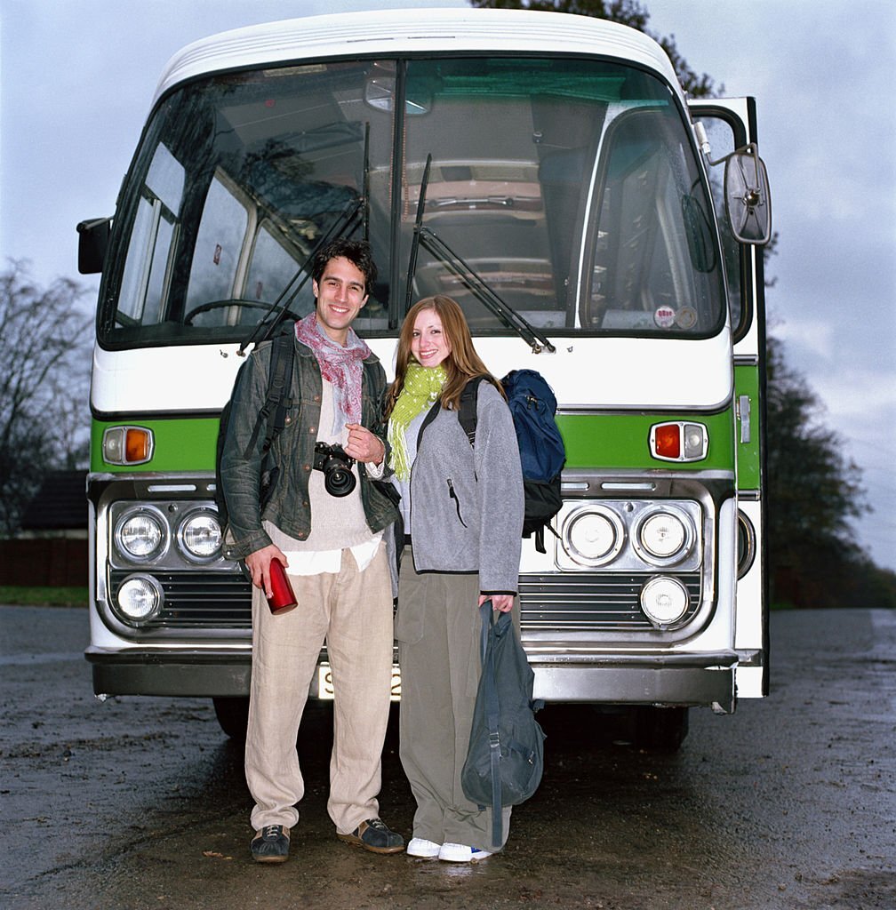 bus-rental-image